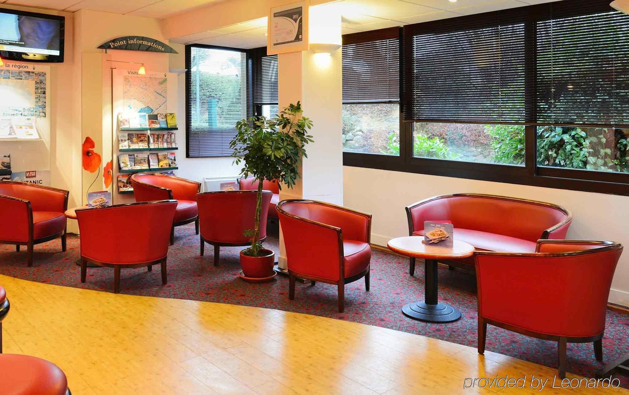 Ibis Porte D'angleterre Hotel 3*